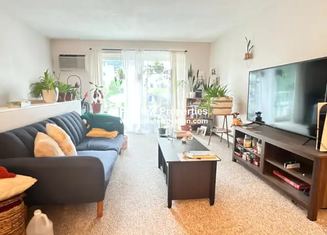 Property at 73 Charlesbank Rd Unit 201P, Newton, MA, 02458, 2 beds, 1.5 baths, [object Object]