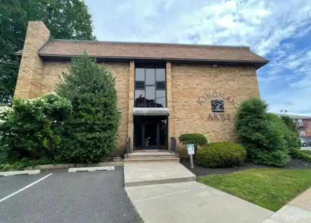 Property at 45 Hussa St #5, Linden, NJ, 07036, 1 bed, 1 bath, [object Object]