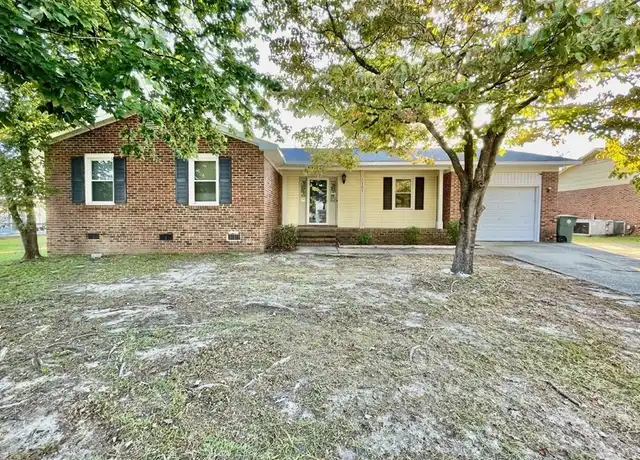 Property at 2109 Hollyridge Pl, Fayetteville, NC, 28304, 3 beds, 2 baths, [object Object]