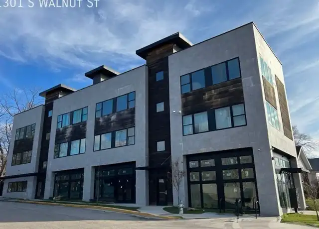 Property at 1301 S Walnut St, Bloomington, IN, 47401, 0 beds, 1 bath, [object Object]