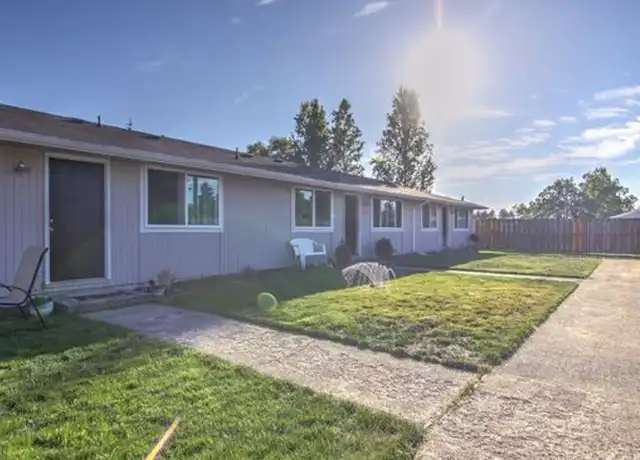 Property at 3704 S Gunnison St Unit 3704, Tacoma, WA, 98409, 2 beds, 1 bath, [object Object]