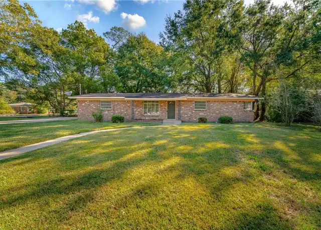 Property at 901 Shady Brook Dr, Mobile, AL, 36606, 3 beds, 1 bath, [object Object]