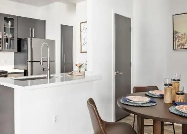 Property at 1001 E Playa Del Norte Dr, Tempe, AZ, 85281, 2 beds, 2 baths, [object Object]