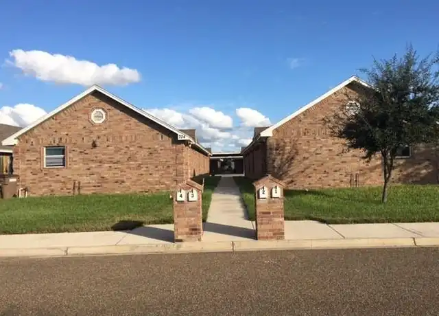 Property at 704 S Dfw Dr, Edinburg, TX, 78539, 2 beds, 2 baths, [object Object]