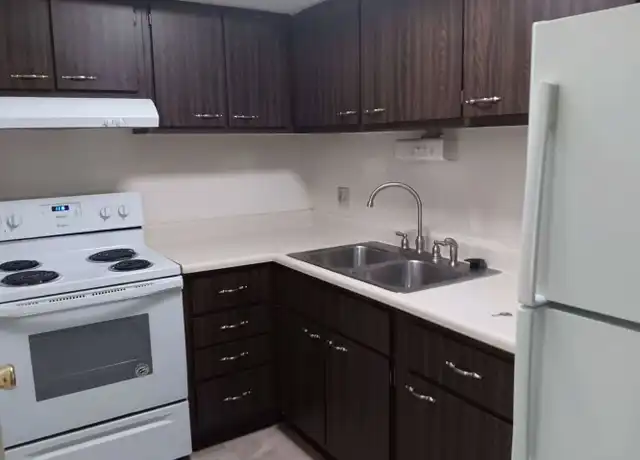 Property at 32 Woodglen Apartment Unit C 31, Arnold, MO, 63010, 2 beds, 1 bath, [object Object]