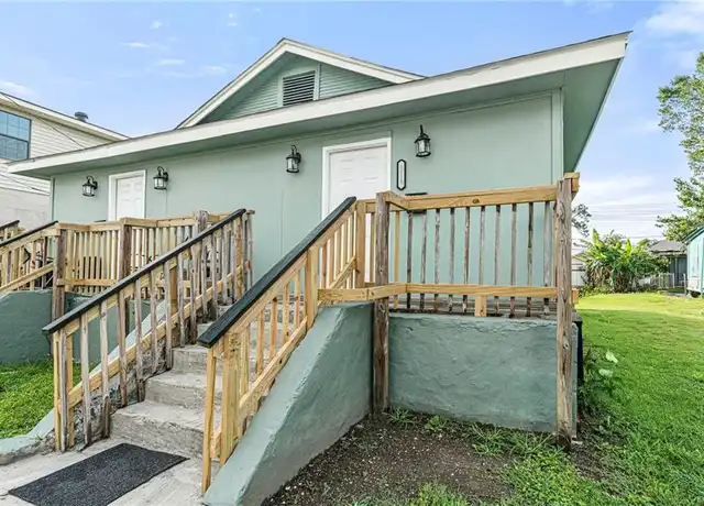Property at 514 Bellina Ln, Marrero, LA, 70072, 2 beds, 2 baths, [object Object]