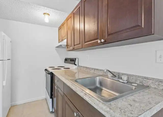 Property at 4331 NW 19th St #6, Lauderhill, FL, 33313, 1 bed, 1 bath, [object Object]