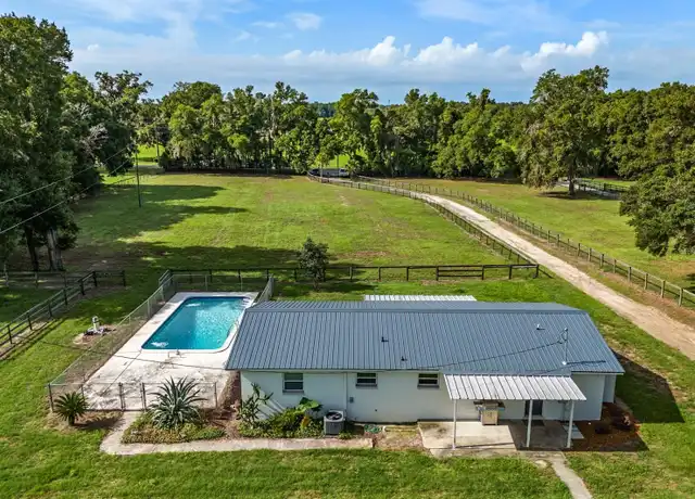 Property at 6401 NW 21st St, Ocala, FL, 34482, 3 beds, 2 baths, [object Object]