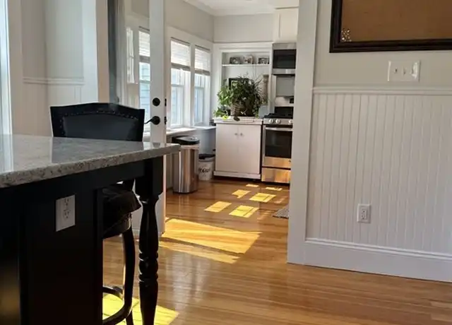Property at 64 Oxford Ave #64, Haverhill, MA, 01835, 2 beds, 1.5 baths, [object Object]