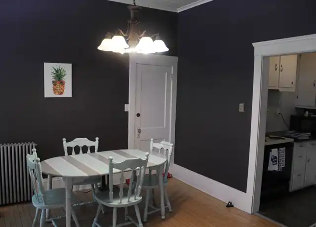 Property at 317 Summit Ave Unit 1, Eau Claire, WI, 54701, 1 bed, 1 bath, [object Object]