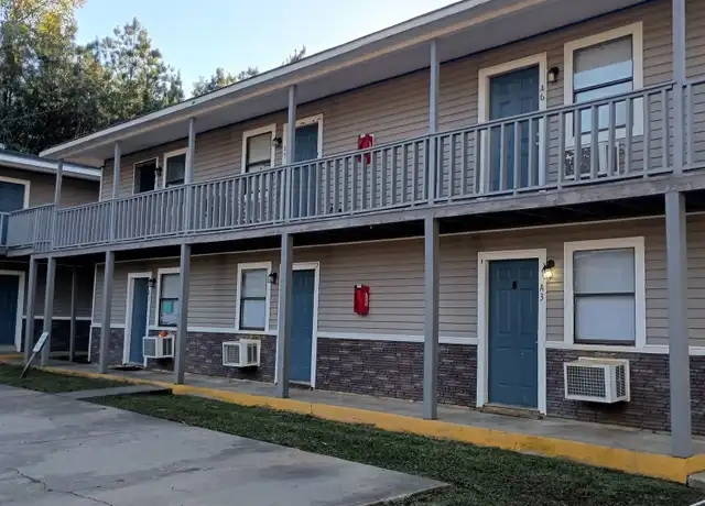 Property at 306 S J P Wright Loop Rd Unit C2, Jacksonville, AR, 72076, 1 bed, 1 bath, [object Object]