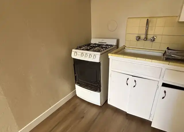 Property at 1932 Davis St Unit 4, San Jose, CA, 95126, 1 bed, 1 bath, [object Object]