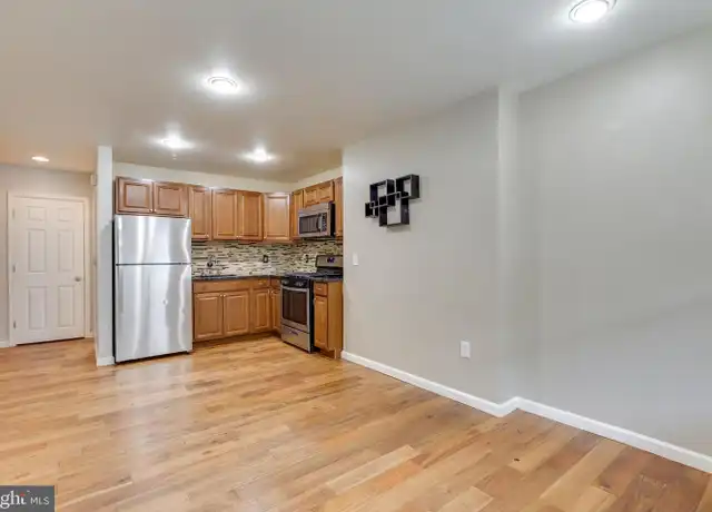 Property at 662 N 33rd St Unit 1, Philadelphia, PA, 19104, 2 beds, 1 bath, [object Object]
