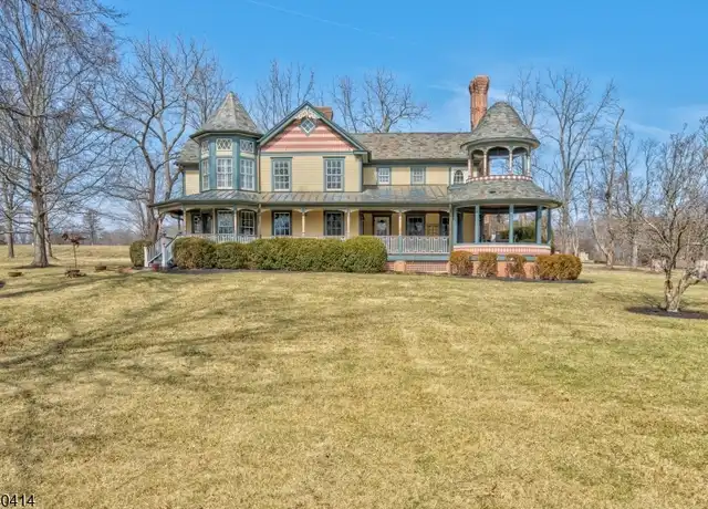 Property at 1905 E River Rd, Bedminster, NJ, 07921, 4 beds, 3.5 baths, [object Object]
