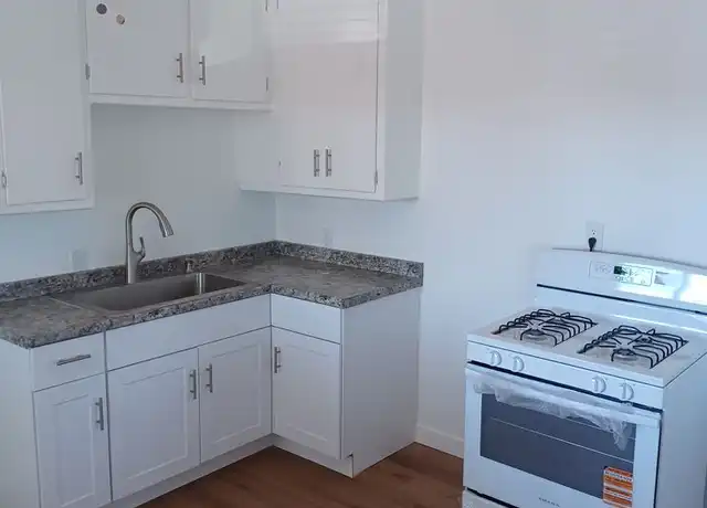 Property at 2209 W Myrtle St, Santa Ana, CA, 92703, 2 beds, 1 bath, [object Object]