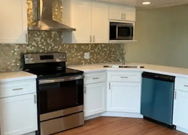 Property at 1910 S Palmetto Ave Unit 210, South Daytona, FL, 32119, 2 beds, 1.5 baths, [object Object]