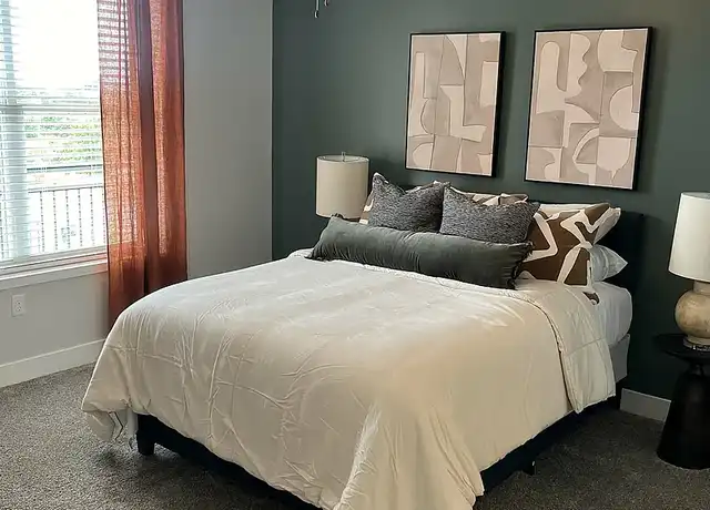 Property at McDowell Point - 55+ Active Adult Living - 1420 W Diehl Rd, Naperville, IL, 60563, 1-2 bed, 1-2 bath, [object Object]