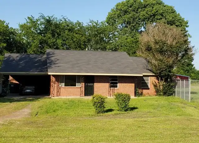 Property at 7469 US Highway 69 S, Lone Oak, TX, 75453, 3 beds, 2 baths, [object Object]