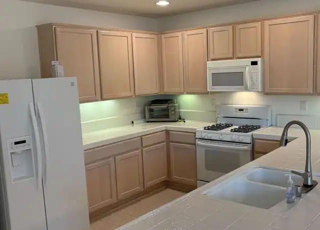 Property at 280 Mill Valley Cir N, Sacramento, CA, 95835, 2 beds, 2 baths, [object Object]