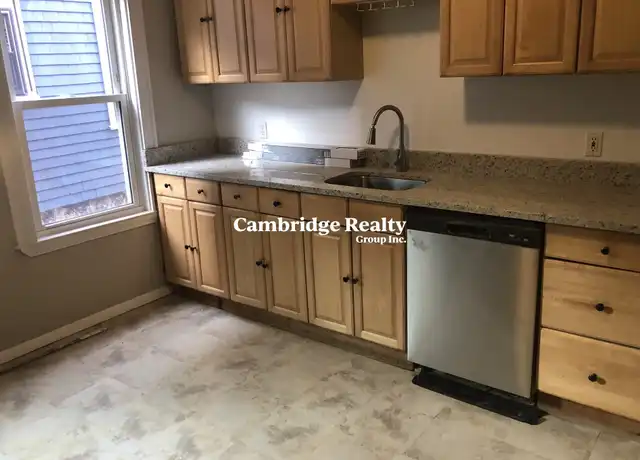 Property at 10 Cambridge Ter Unit 2T, Cambridge, MA, 02140, 4 beds, 2 baths, [object Object]