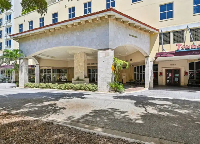 Property at 100 Central Ave, Sarasota, FL, 34236, 2 beds, 2.5 baths, [object Object]