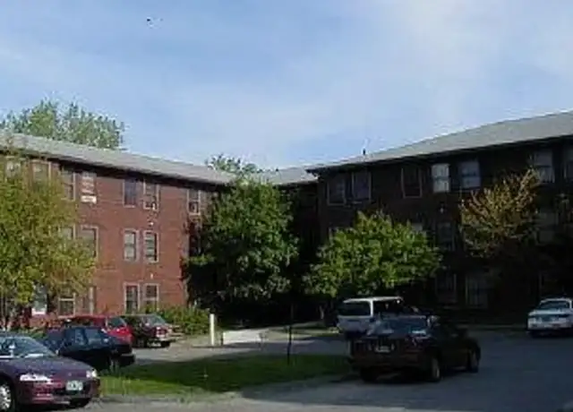 Photo of 817 Pine St, Burlington, VT 05401