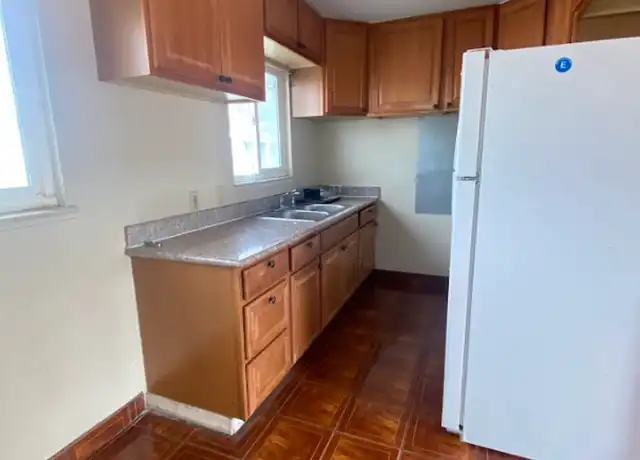 Property at 640 Buckeye St Unit 6, Redwood City, CA, 94063, 1 bed, 1 bath, [object Object]