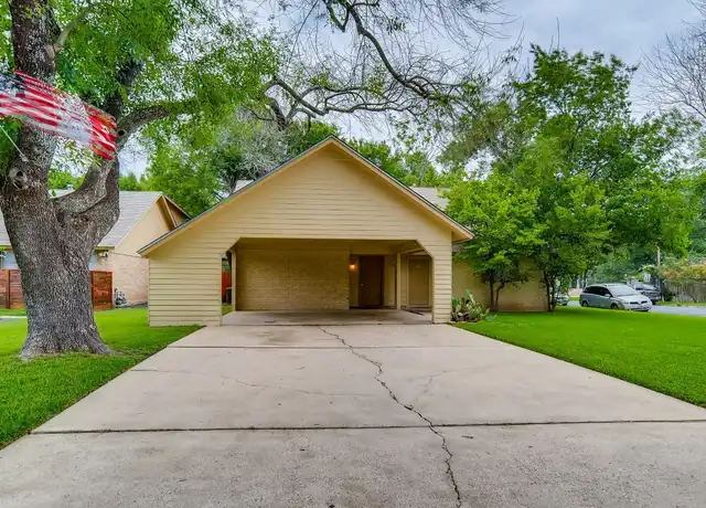 Property at 818 Sahara Ave Unit A, Austin, TX, 78745, 3 beds, 2 baths, [object Object]