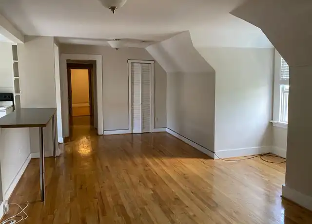Property at 255 Ellsworth Ave Unit 4, New Haven, CT, 06511, 2 beds, 1 bath, [object Object]