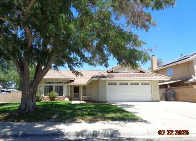 Property at 1009 Lillian Ct, Lancaster, CA, 93535, 3 beds, 2 baths, [object Object]