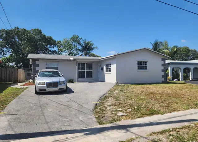 Property at 8520 NW 24th Pl, Sunrise, FL, 33322, 1 bed, 1 bath, [object Object]