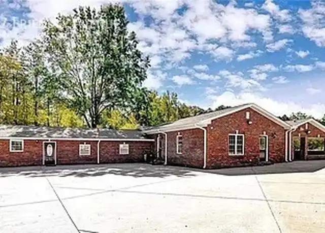 Property at 2717 Friendly Ave, Concord, NC, 28027, 1 bed, 1 bath, [object Object]