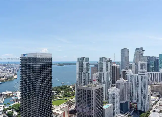 Property at 601 NE 1st Ave Unit 4907, Miami, FL, 33132, 1 bed, 1 bath, [object Object]