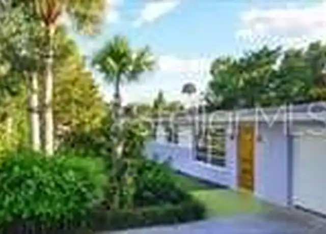 Property at 512 S Pine St, New Smyrna Beach, FL, 32169, 3 beds, 1.5 baths, [object Object]