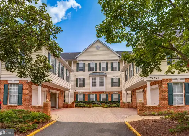 Property at 25272 Riffleford Sq #303, Chantilly, VA, 20152, 2 beds, 2 baths, [object Object]