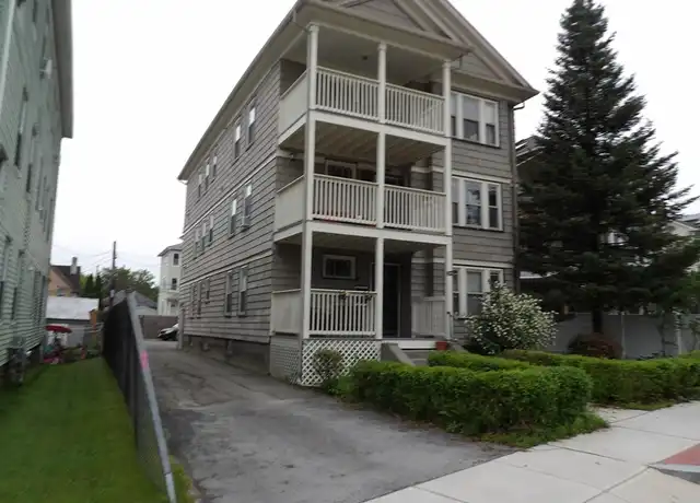 Property at 412 Grafton St Unit 1, Worcester, MA, 01604, 3 beds, 1 bath, [object Object]
