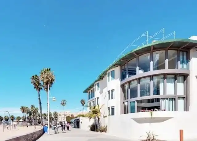 Property at 11 Marine Ter Unit 5, Santa Monica, CA, 90401, 3 beds, 3.5 baths, [object Object]