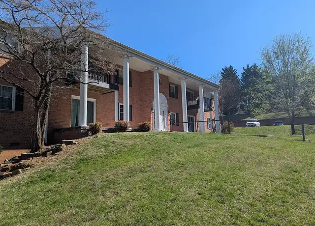 Property at Brandon Point Apartments - 3807 Brandon Ave SW, Roanoke, VA, 24018, 2-3 beds, 2 baths, [object Object]