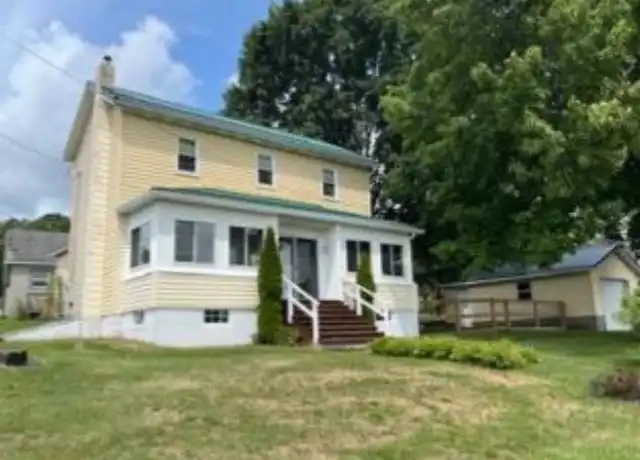 Property at 627 Hamill St, Oakland, MD, 21550, 3 beds, 1 bath, [object Object]
