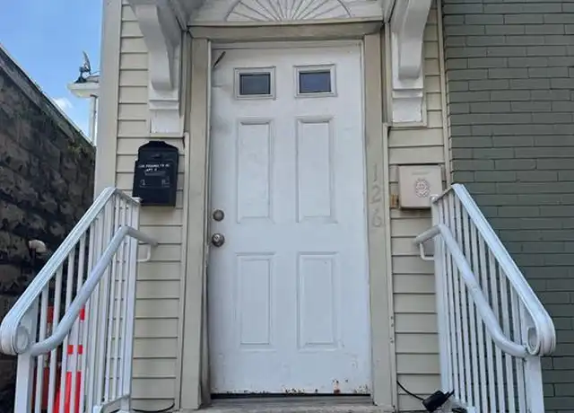 Property at 126 Franklin St Apt 2, Belleville, NJ, 07109, 1 bed, 1 bath, [object Object]