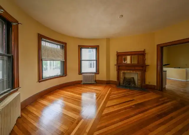 Property at 22 Grand View Ave Unit 1, Somerville, MA, 02143, 3 beds, 2 baths, [object Object]