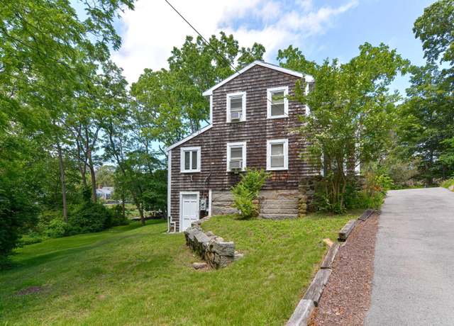 Photo of 31 Chester Sq, Gloucester, MA 01930