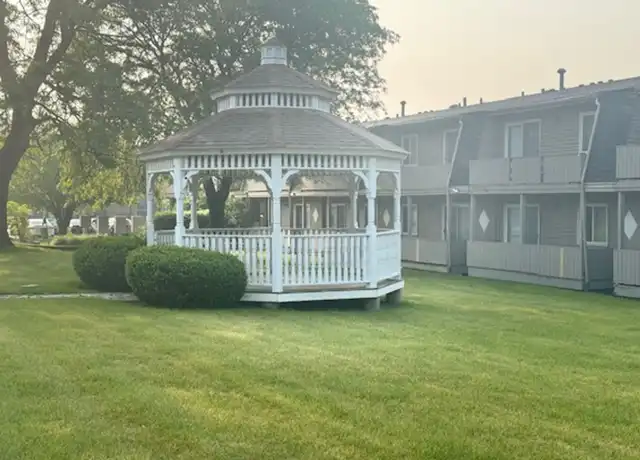 Property at 15938 S Leclaire Ave Unit 15938-112, Alsip, IL, 60803, 1 bed, 1 bath, [object Object]