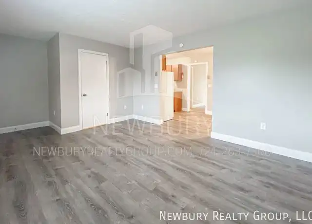 Property at 11 Clearview Mdws, Butler, PA, 16001, 1 bed, 1 bath, [object Object]