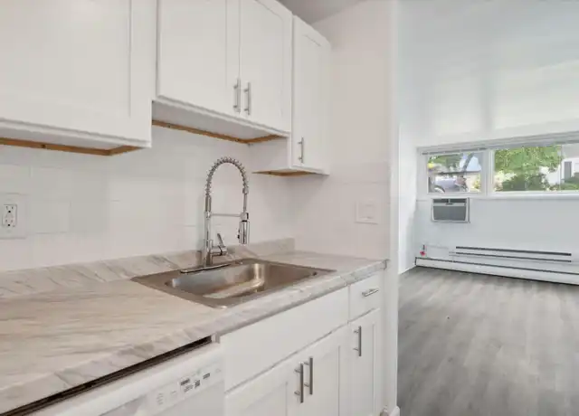 Property at 51 Oakland Ave Unit 8, West Grove, PA, 19390, 2 beds, 1 bath, [object Object]