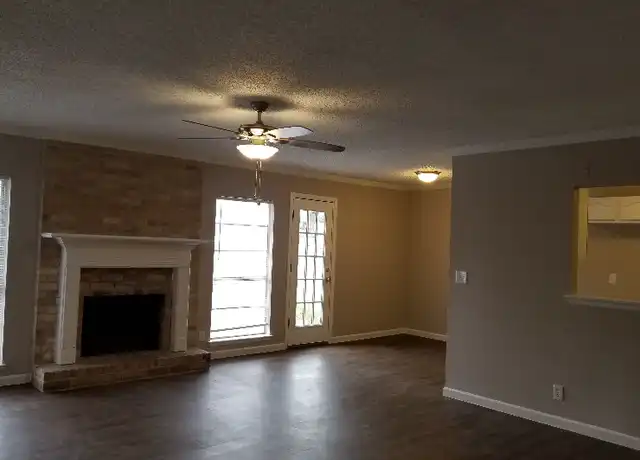 Property at 6814 Agua Calientes, San Antonio, TX, 78239, 4 beds, 2 baths, [object Object]