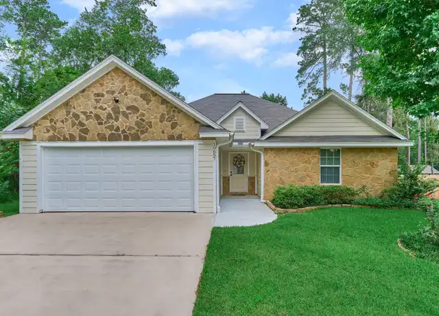 Property at 10657 Royal Cavins Dr, Conroe, TX, 77303, 3 beds, 2 baths, [object Object]
