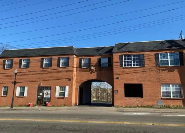 Property at 1604 W Galbraith Rd Unit F, North College Hill, OH, 45239, 2 beds, 1 bath, [object Object]