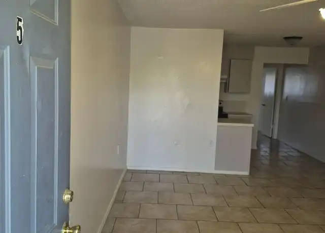 Property at 317 Young Ave Unit 5, Arkoma, OK, 74901, 1 bed, 1 bath, [object Object]