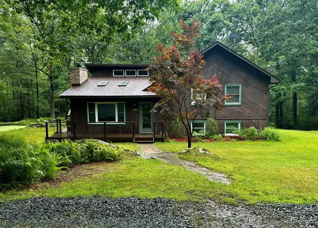 Property at 95 Split Rock Rd, Barryville, NY, 12719, 4 beds, 3 baths, [object Object]